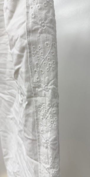 Eyelet Joggers