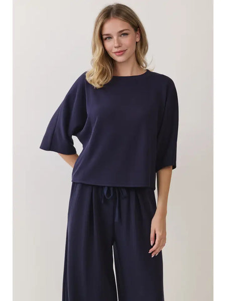 crewneck sweater top